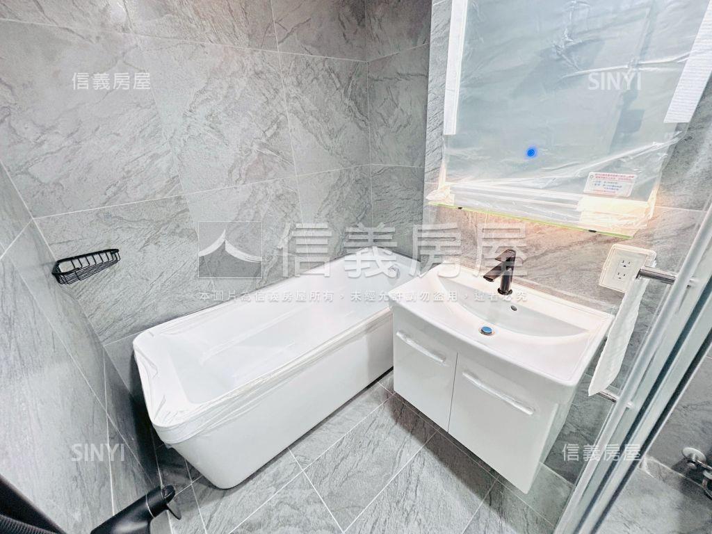 美術水公園。便宜兩房車位房屋室內格局與周邊環境