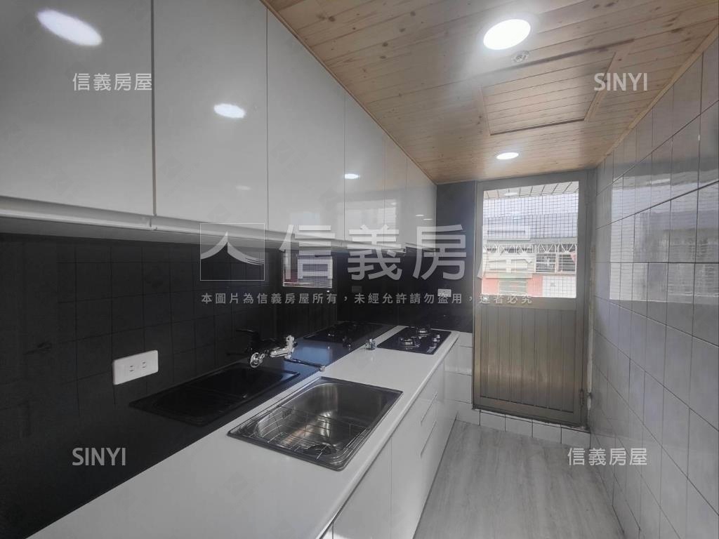 文心中華高樓美宅房屋室內格局與周邊環境