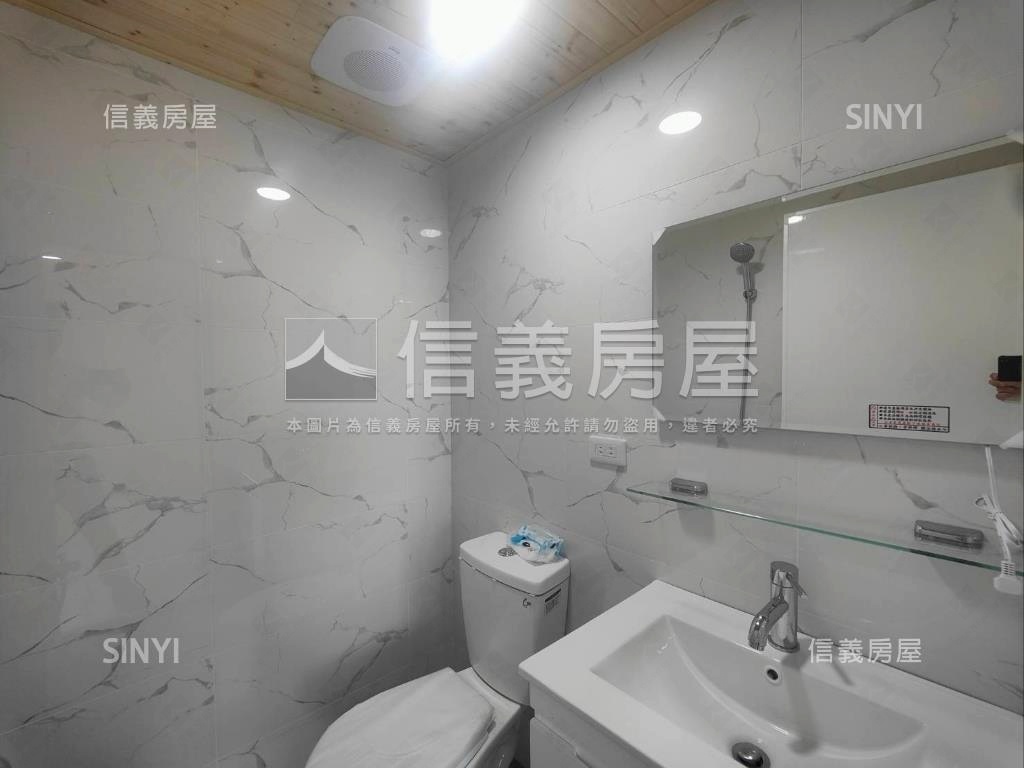 文心中華高樓美宅房屋室內格局與周邊環境