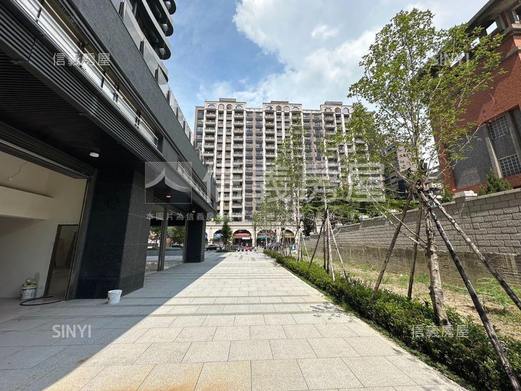 角窗穩定收租金店面房屋室內格局與周邊環境