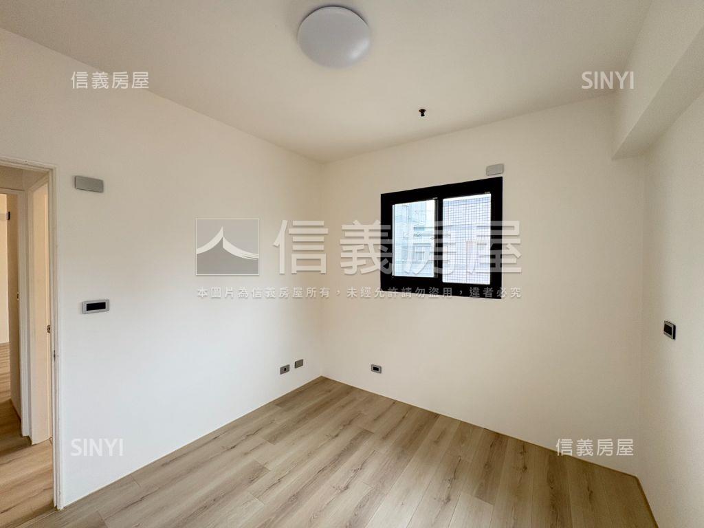 健康世界溫馨裝潢美三房房屋室內格局與周邊環境
