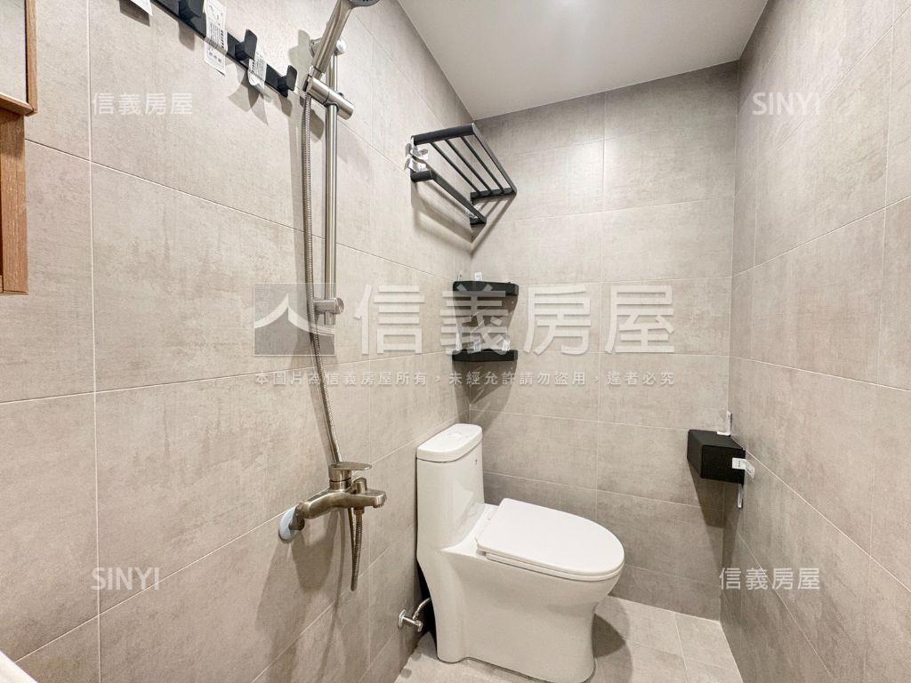健康世界溫馨裝潢美三房房屋室內格局與周邊環境