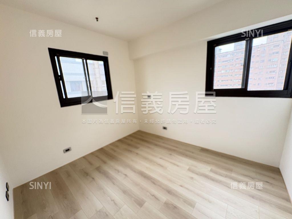 健康世界溫馨裝潢美三房房屋室內格局與周邊環境