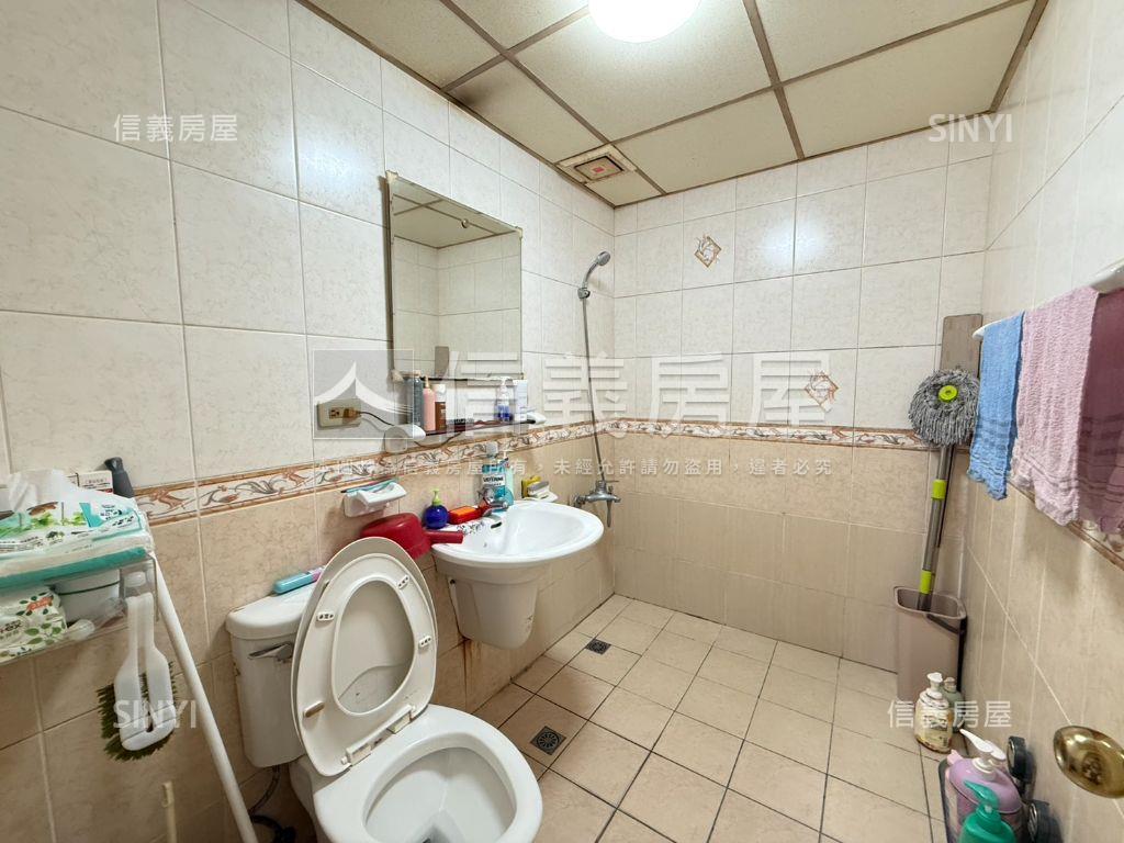 近中正路－錦興三房家庭宅房屋室內格局與周邊環境
