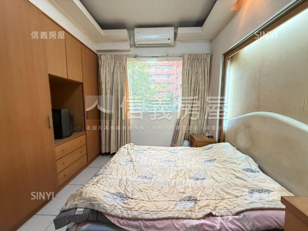 近中正路－錦興三房家庭宅房屋室內格局與周邊環境