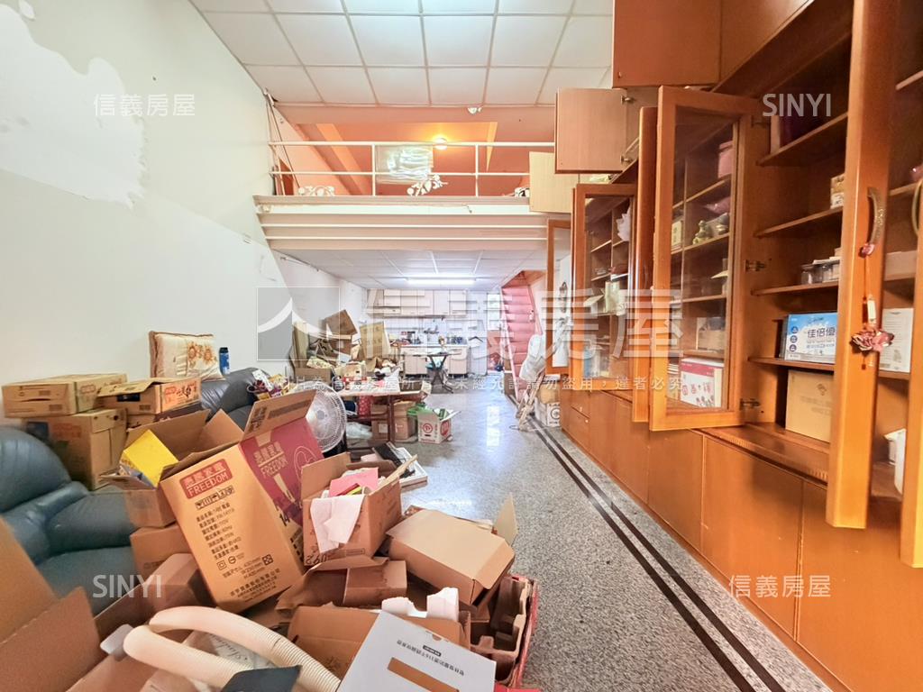 低總價小資工作室房屋室內格局與周邊環境