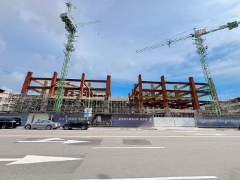 後驛艾美國際城２房平車