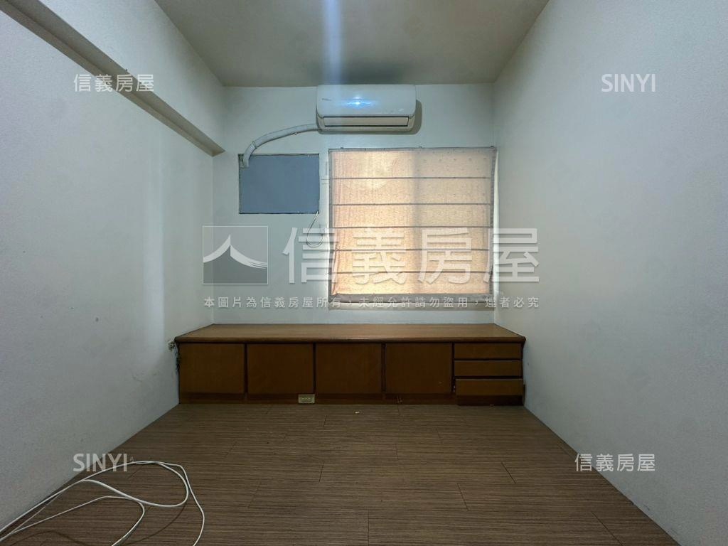 東區｜雙陽台三房平車房屋室內格局與周邊環境