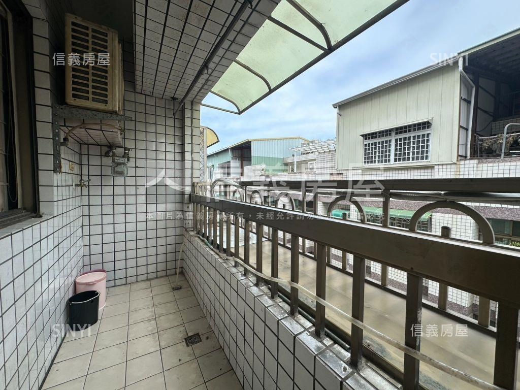 東區｜雙陽台三房平車房屋室內格局與周邊環境