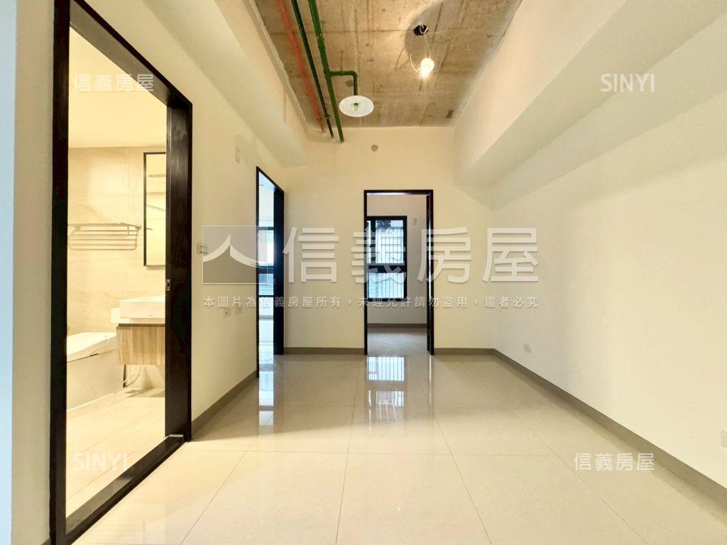 聯上康橋兩房車位房屋室內格局與周邊環境