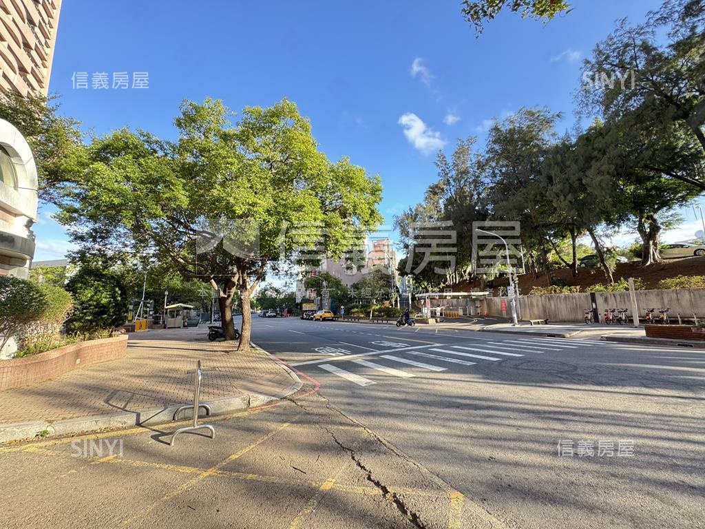 梅竹山莊★樓中樓美屋房屋室內格局與周邊環境