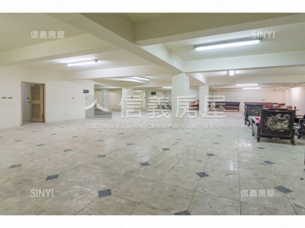 方便停車東海超值百坪樓店房屋室內格局與周邊環境