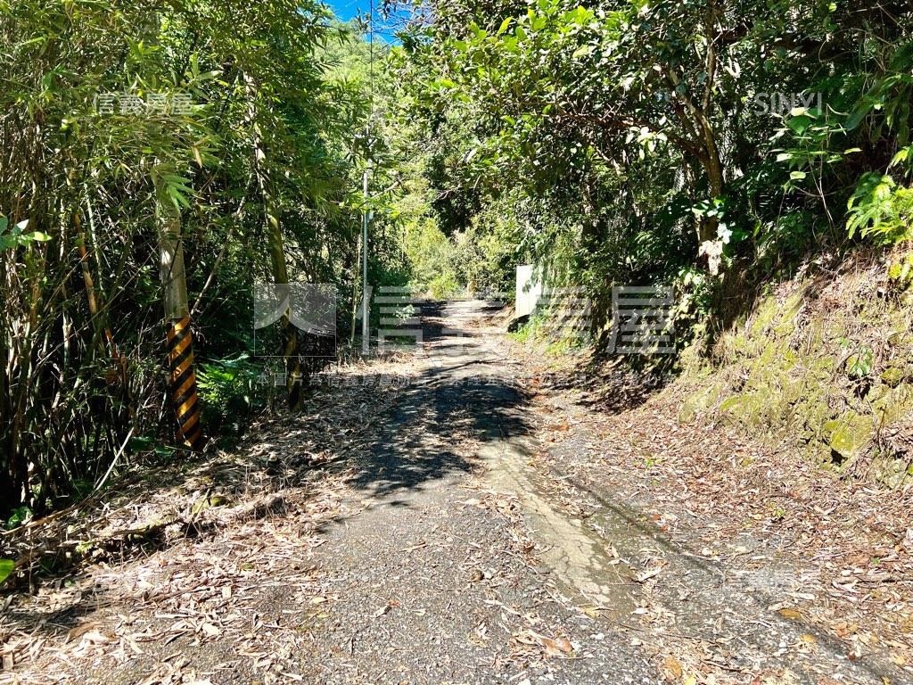 新店安康路三段●千坪土地房屋室內格局與周邊環境