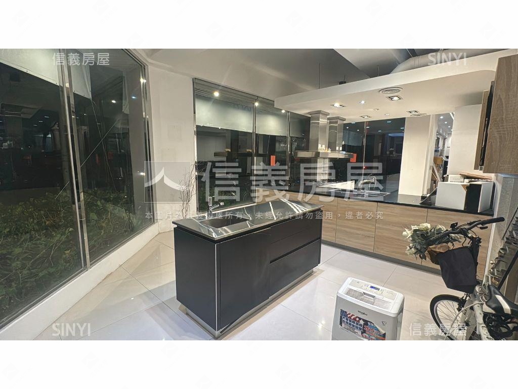 大德街大面寬角店房屋室內格局與周邊環境