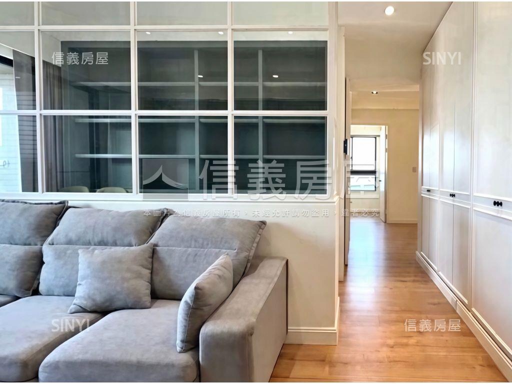 引頸期盼明日匯３房平車房屋室內格局與周邊環境