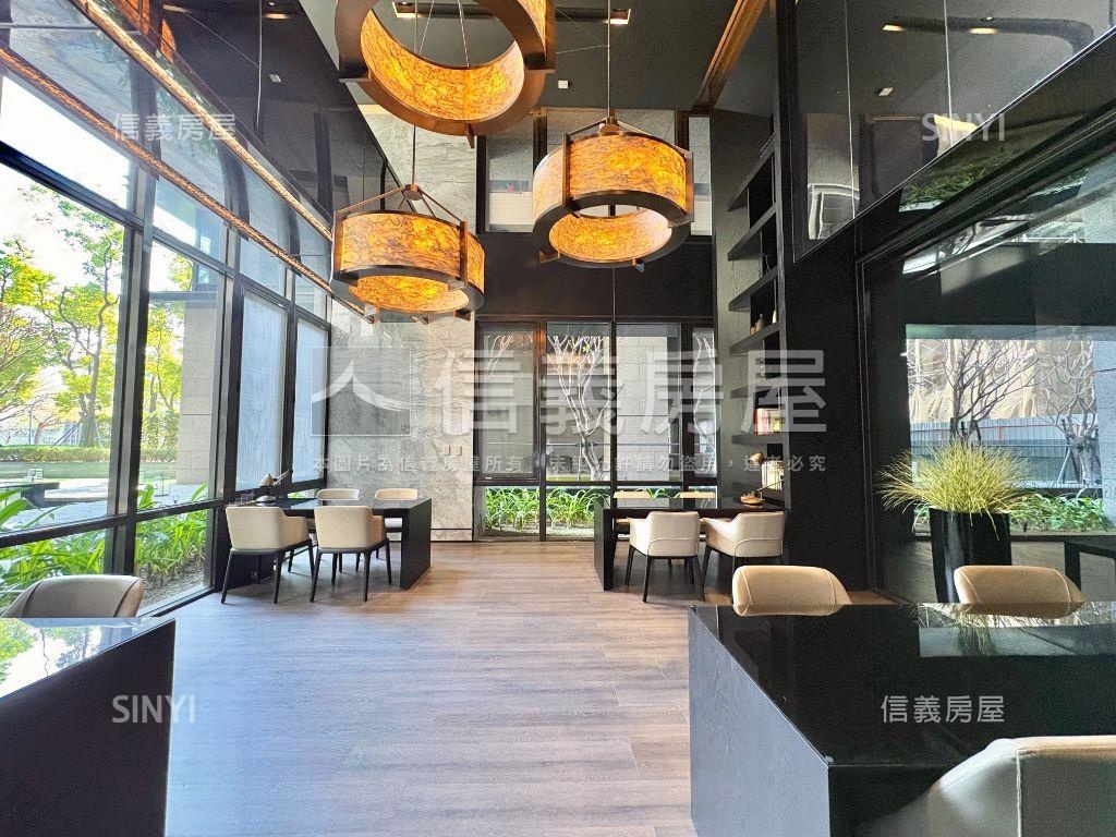 引頸期盼明日匯３房平車房屋室內格局與周邊環境