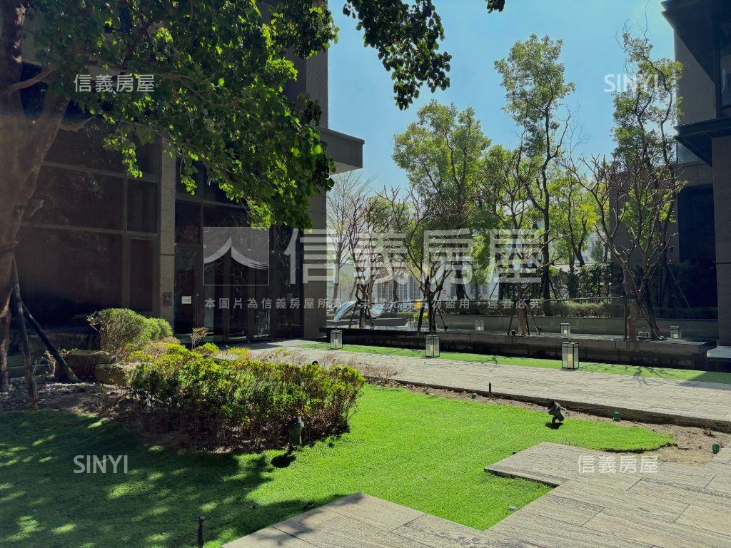 引頸期盼明日匯３房平車房屋室內格局與周邊環境