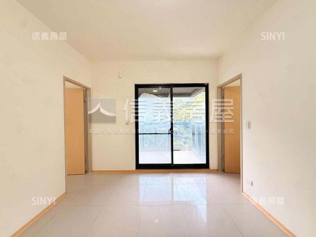 星野之森Ｇ區四房平面車位房屋室內格局與周邊環境