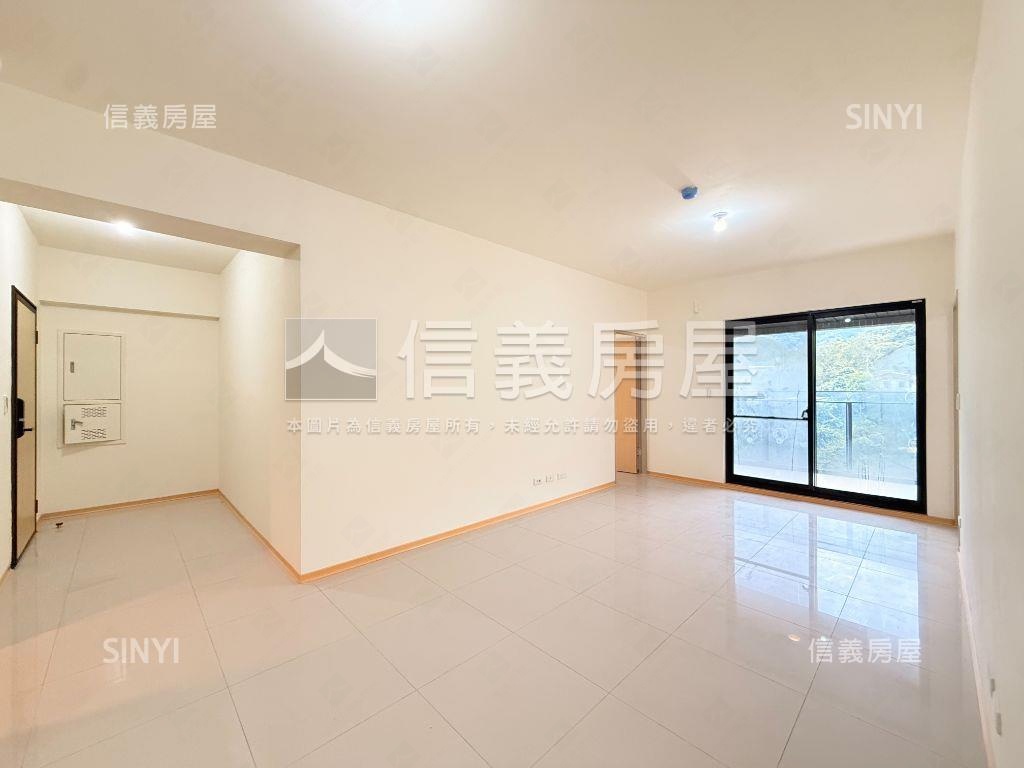 星野之森Ｇ區四房平面車位房屋室內格局與周邊環境