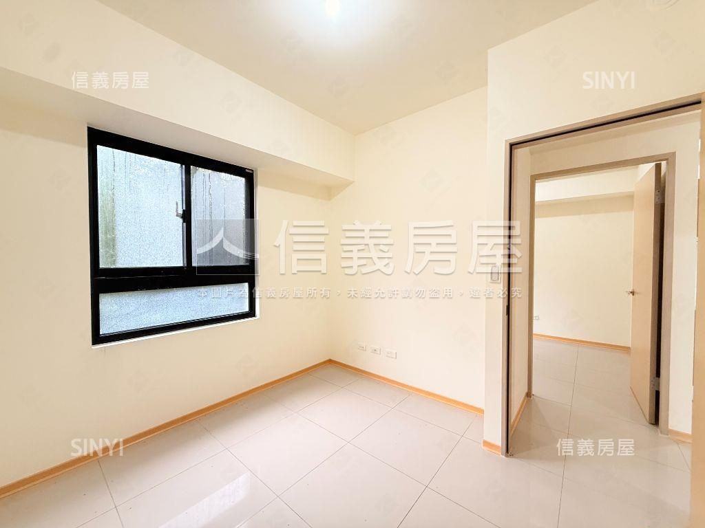 星野之森Ｇ區四房平面車位房屋室內格局與周邊環境