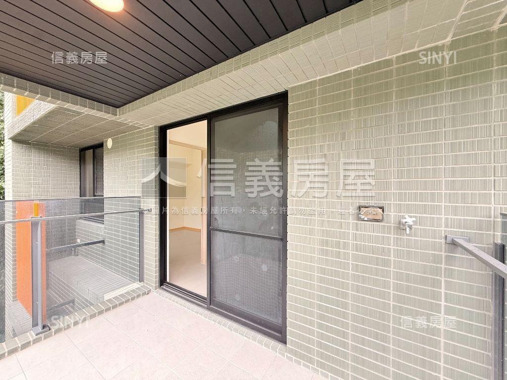 星野之森Ｇ區四房平面車位房屋室內格局與周邊環境