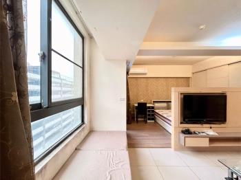 巨城旁ＭｙＣｉｔｙ美平車