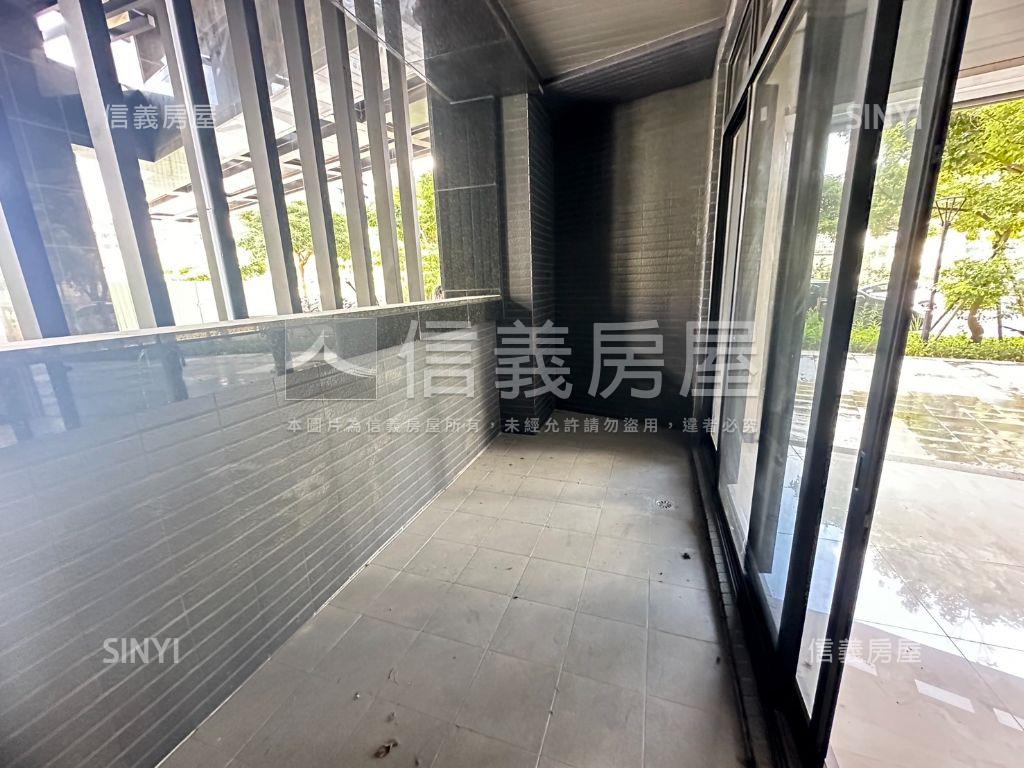 玄泰Ｖ１・門面典藏金店面房屋室內格局與周邊環境