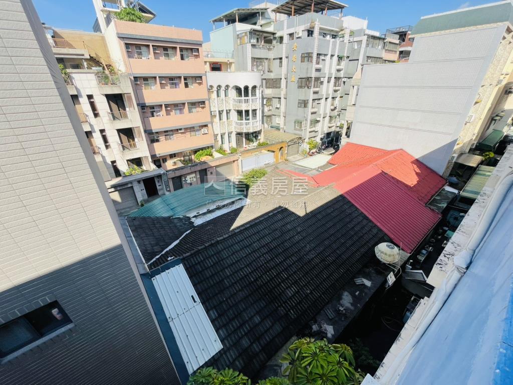 水湳大地坪前院美別墅房屋室內格局與周邊環境