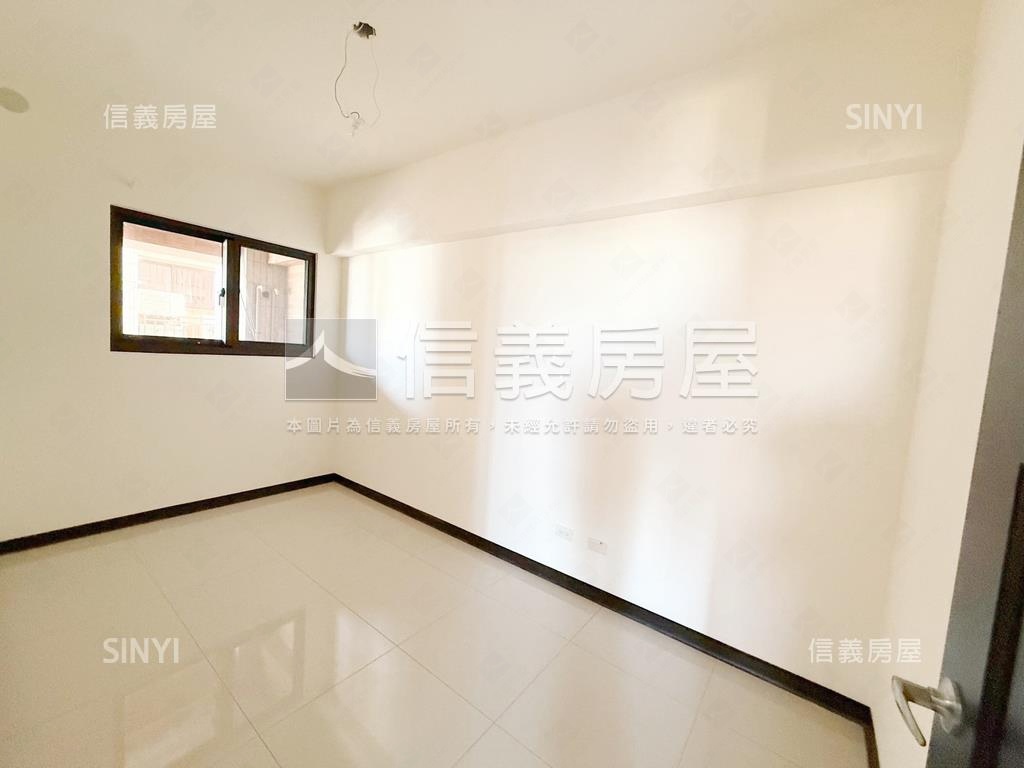 大觀富琚三房車位房屋室內格局與周邊環境