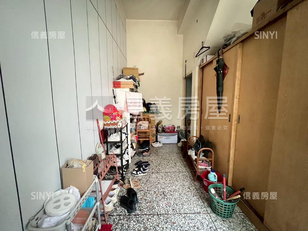 五期黃金⭐大地坪角間店面房屋室內格局與周邊環境
