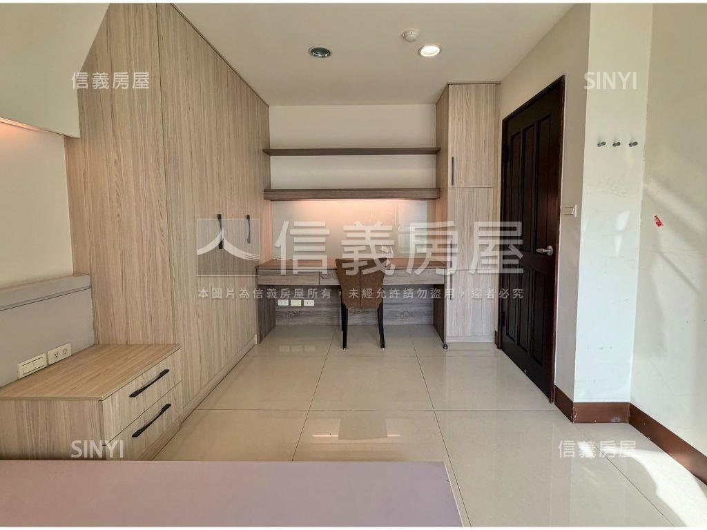 ☆首選巨蛋三面採光景觀邸房屋室內格局與周邊環境