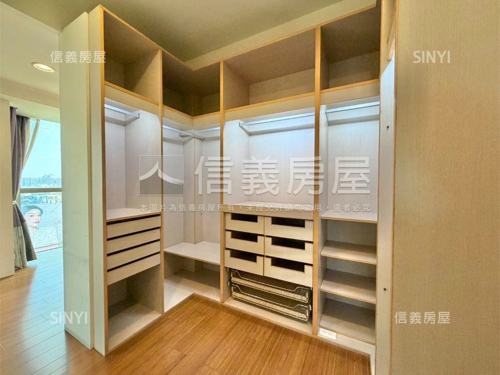 ☆首選巨蛋三面採光景觀邸房屋室內格局與周邊環境