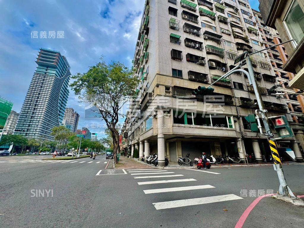 中華路美術東三路▲窗店面房屋室內格局與周邊環境
