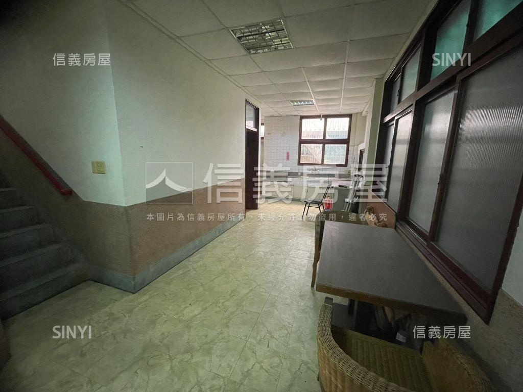 府城歷史街區面寬約６米透房屋室內格局與周邊環境