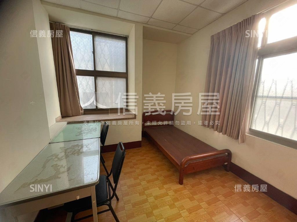 府城歷史街區面寬約６米透房屋室內格局與周邊環境