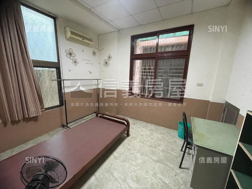 府城歷史街區面寬約６米透房屋室內格局與周邊環境