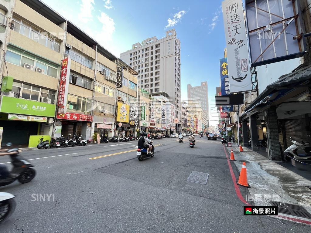 近捷運邊間店面房屋室內格局與周邊環境