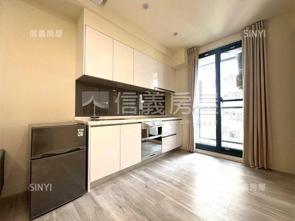 國美館崇倫公園兩房附裝潢房屋室內格局與周邊環境