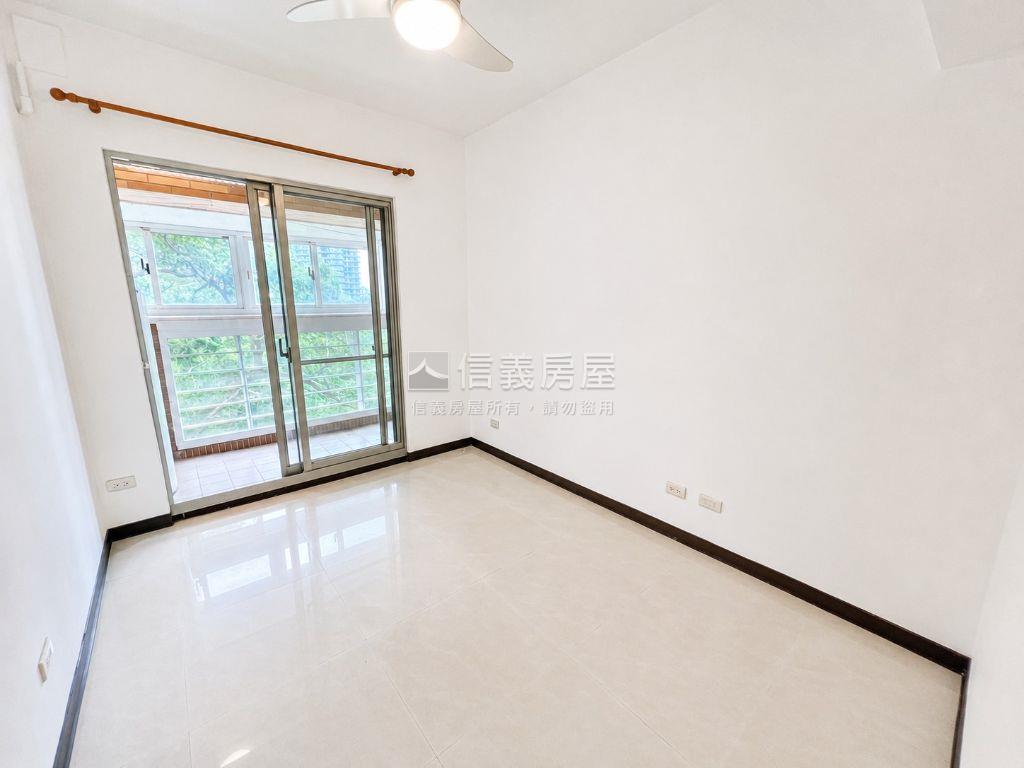 翠山居低總價３房雅居房屋室內格局與周邊環境