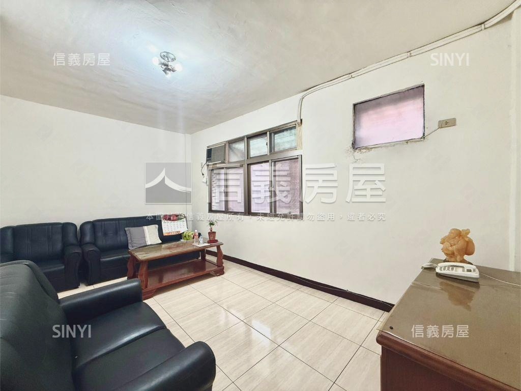 新莊景德路公寓四樓三房房屋室內格局與周邊環境