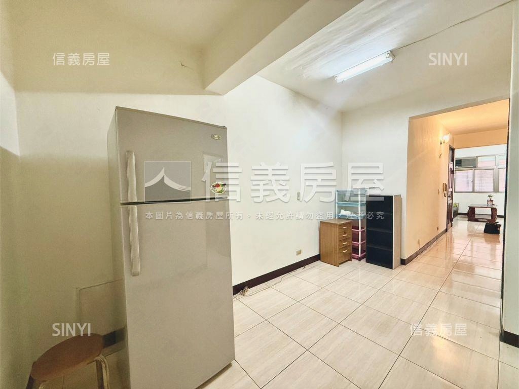 新莊景德路公寓四樓三房房屋室內格局與周邊環境