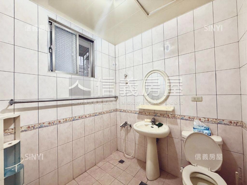 新莊景德路公寓四樓三房房屋室內格局與周邊環境