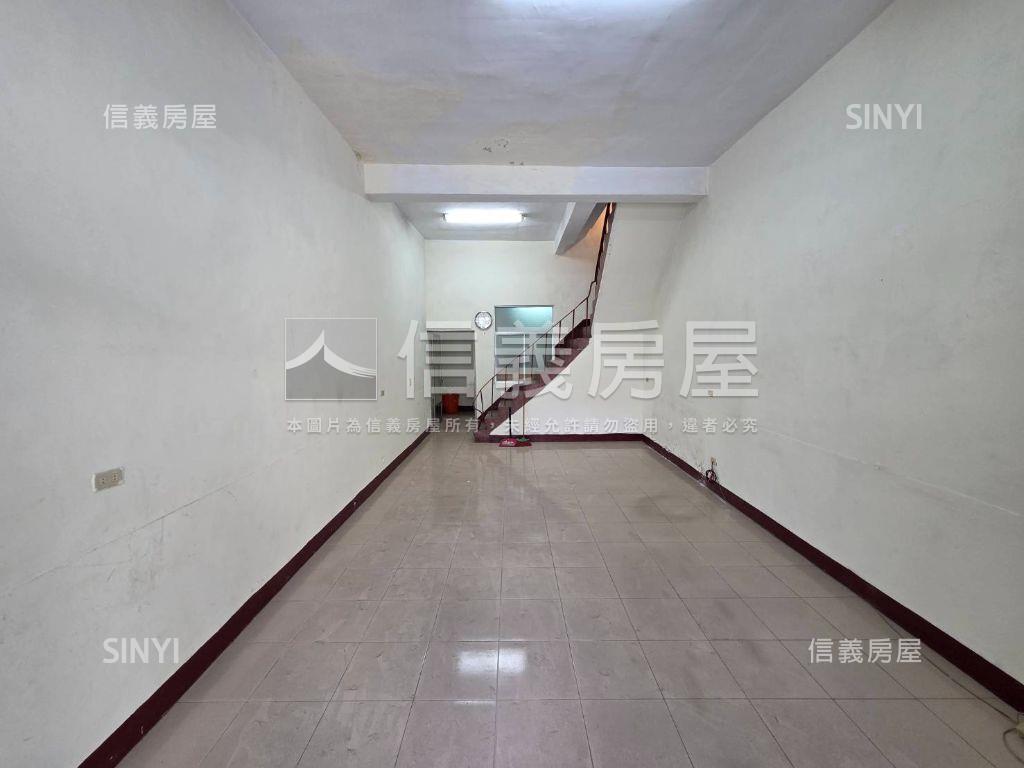 台鐵＋捷運！正義商圈透天房屋室內格局與周邊環境