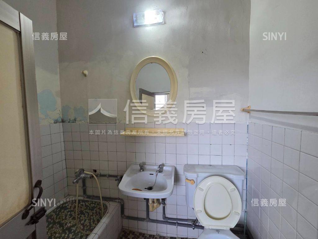 台鐵＋捷運！正義商圈透天房屋室內格局與周邊環境