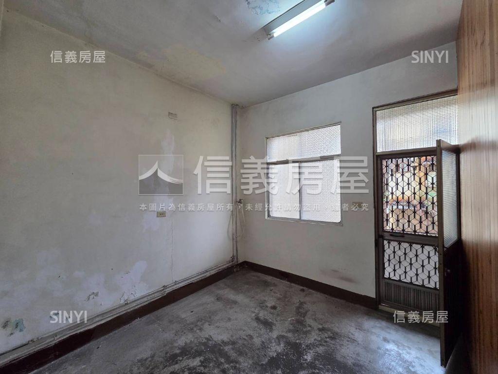 台鐵＋捷運！正義商圈透天房屋室內格局與周邊環境