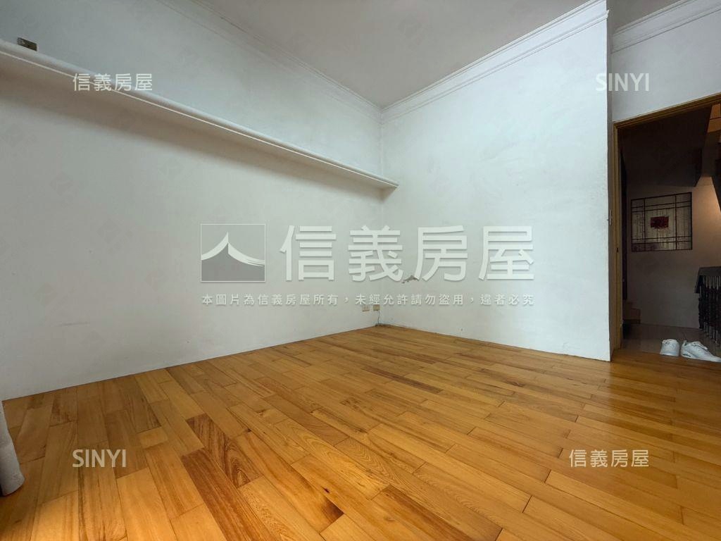 ３１期透天稀有釋出房屋室內格局與周邊環境