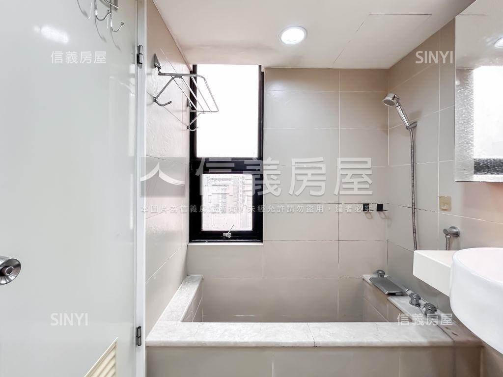 【信義星池】高樓層可看屋房屋室內格局與周邊環境