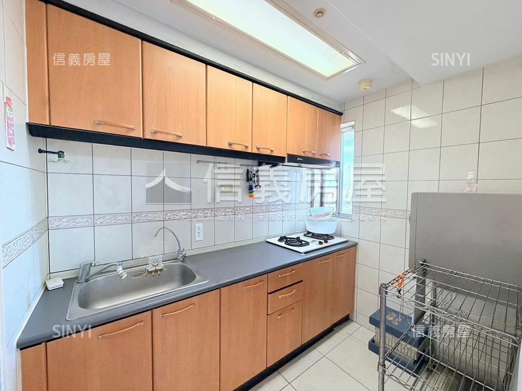 新埔捷運昇陽建設美景三房房屋室內格局與周邊環境