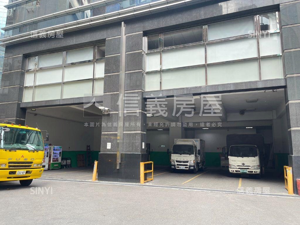 捷運ＭＩＴ景觀美辦房屋室內格局與周邊環境
