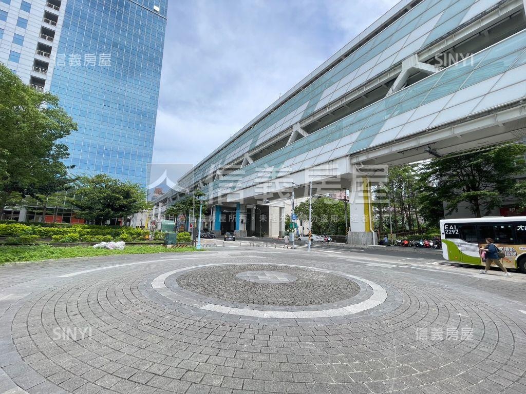 捷運ＭＩＴ景觀美辦房屋室內格局與周邊環境